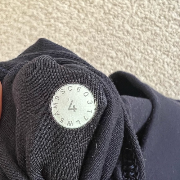 Lululemon leggings - Picture 4 of 4